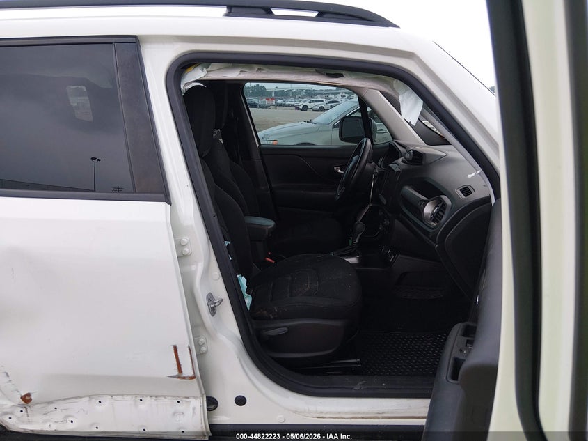 2022 Jeep Renegade VIN ZACNJDB1XNPN47615 IAAI salvage auction — RIGHT SIDE, Salvage (Texas), sold $3,225 on 2026-08-13 (photo 5)