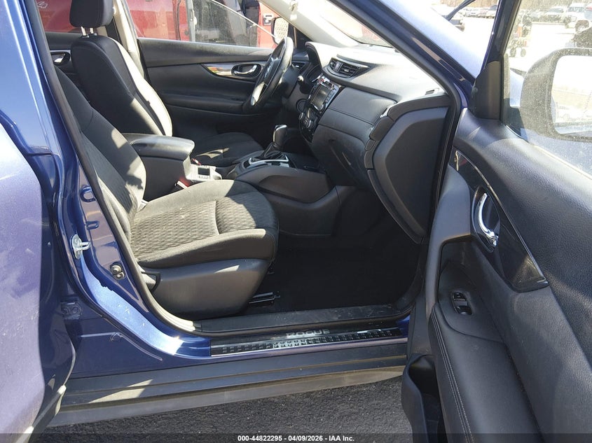 2019 Nissan Rogue VIN KNMAT2MV2KP517937 IAAI salvage auction — FRONT END, Salvage Title, sold $1,550 on 2026-07-16 (photo 5)