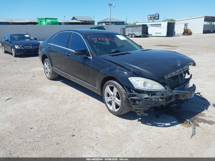 2011 Mercedes-benz S-klasse VIN WDDNG7BB9BA386879 IAAI salvage auction — FRONT END, Original (Texas), sold $725 on 2026-08-12 (photo 1)