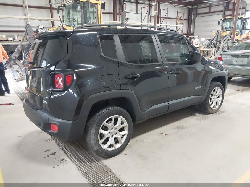 2018 Jeep Renegade VIN ZACCJBBB9JPH84775 IAAI salvage auction — LEFT SIDE, Salvage Title, sold $1,700 on 2026-07-13 (photo 4)