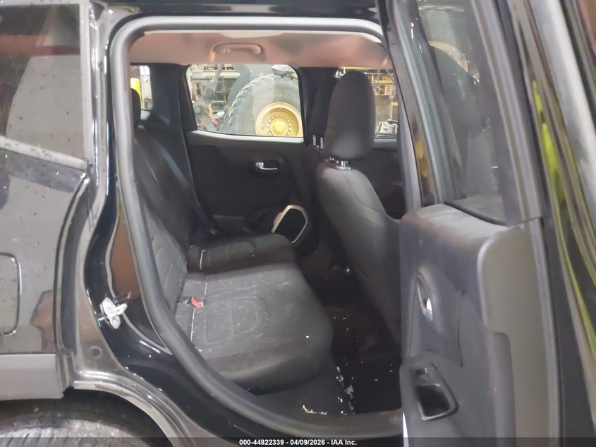 2018 Jeep Renegade VIN ZACCJBBB9JPH84775 IAAI salvage auction — LEFT SIDE, Salvage Title, sold $1,700 on 2026-07-13 (photo 8)