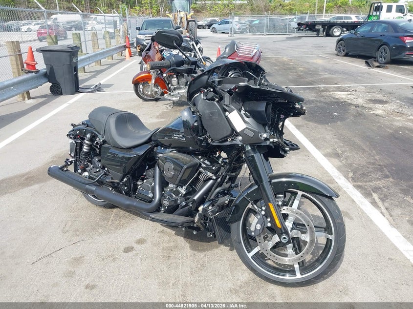2026 Harley-davidson Fltrx VIN 1HD1KH710TB607776 — IAAI salvage auction photo