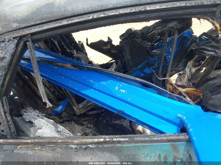 2025 Honda Civic type r VIN JHMFL5G47SX000786 IAAI salvage auction — TOTAL BURN, Certificate Of Destruction (Florida), sold $350 on 2026-07-20 (photo 8)