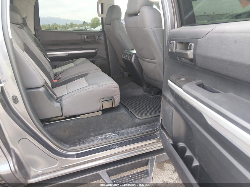 2016 Toyota Tundra VIN 5TFDW5F1XGX556881 IAAI salvage auction — REAR END, Salvage Title, sold $9,200 on 2026-07-16 (photo 8)