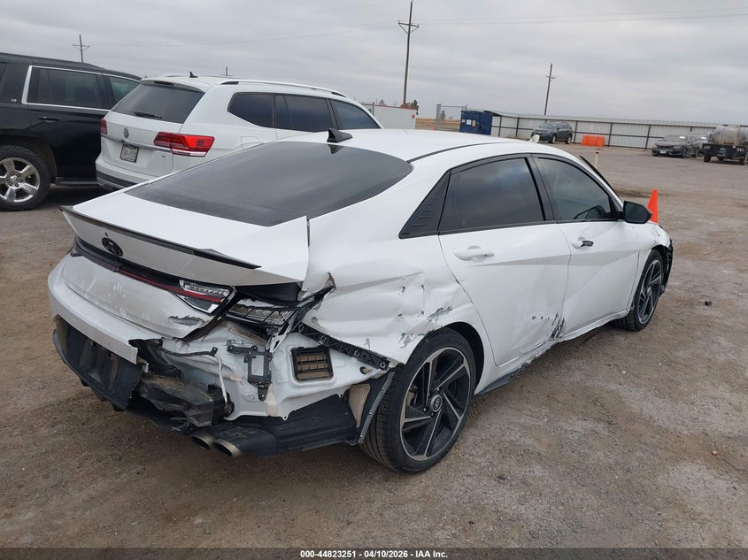 2022 Hyundai Elantra VIN KMHLR4AF3NU267948 IAAI salvage auction — SIDE, Salvage Title, sold $3,925 on 2026-07-14 (photo 4)