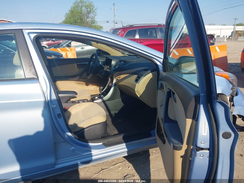 2013 Hyundai Elantra VIN KMHDH4AE3DU494098 IAAI salvage auction — FRONT & REAR, Original (Kentucky), sold $400 on 2026-07-23 (photo 5)