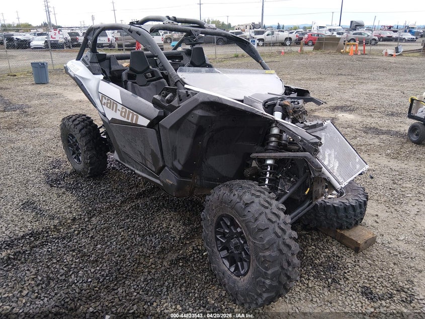 2023 Can-am/ brp Maverick VIN 3JBVGAY41PE003797 IAAI salvage auction — LEFT FRONT, Salvage (Oregon), sold $4,600 on 2026-08-24 (photo 1)