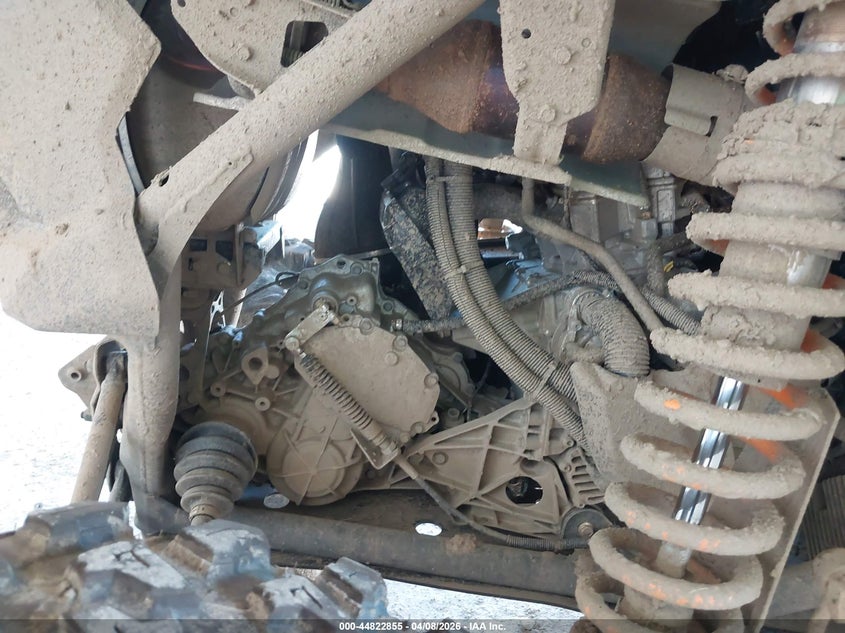 2025 Can-am/ brp Maverick VIN 3JBVMAY23SE000514 IAAI salvage auction — FRONT END, Salvage (California), sold $8,350 on 2026-09-24 (photo 8)