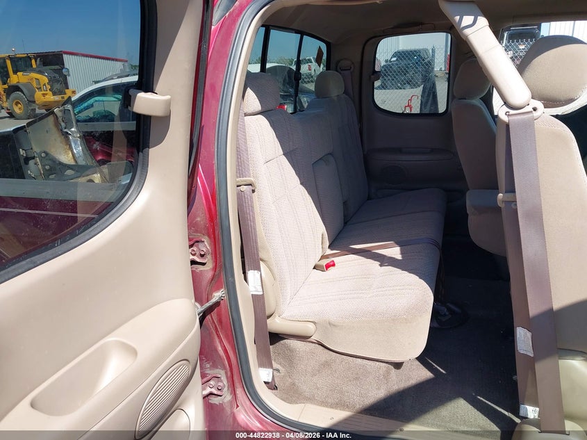 2002 Toyota Tundra VIN 5TBRN34172S255413 IAAI salvage auction — FRONT END, Clear (Oklahoma), sold $2,250 on 2026-08-01 (photo 8)