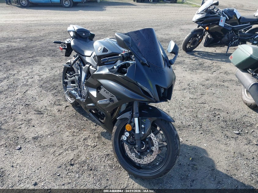 2025 Yamaha Yzf VIN JYARM38Y4SA004004 IAAI salvage auction — THEFT, Salvage (California), sold $3,150 on 2026-07-28 (photo 1)