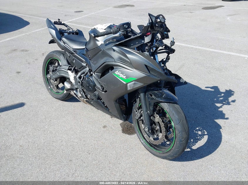 2024 Kawasaki Ninja VIN ML5EXER15RDAD5741 — IAAI salvage auction photo