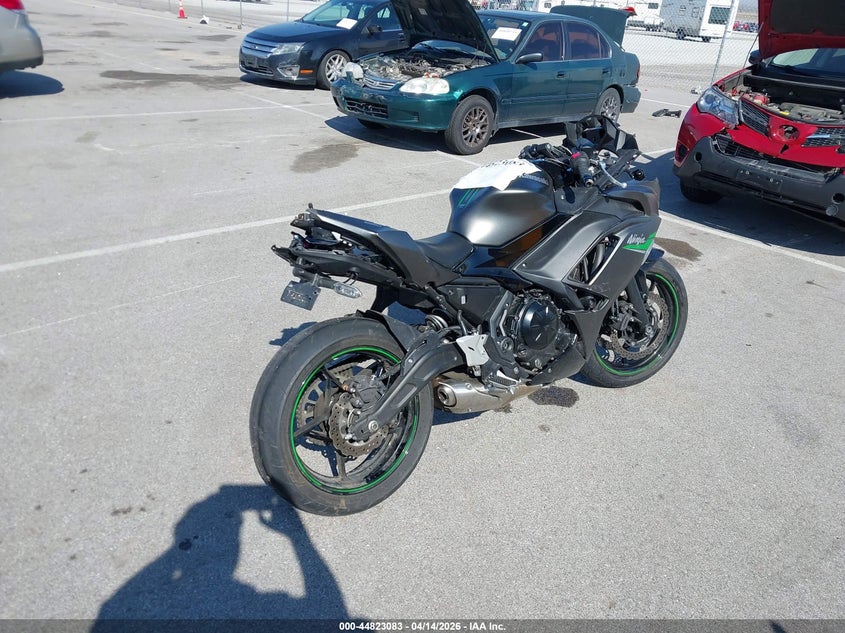 2024 Kawasaki Ninja VIN ML5EXER15RDAD5741 IAAI salvage auction — FRONT END, Salvage (Nebraska), sold $700 on 2026-07-07 (photo 4)