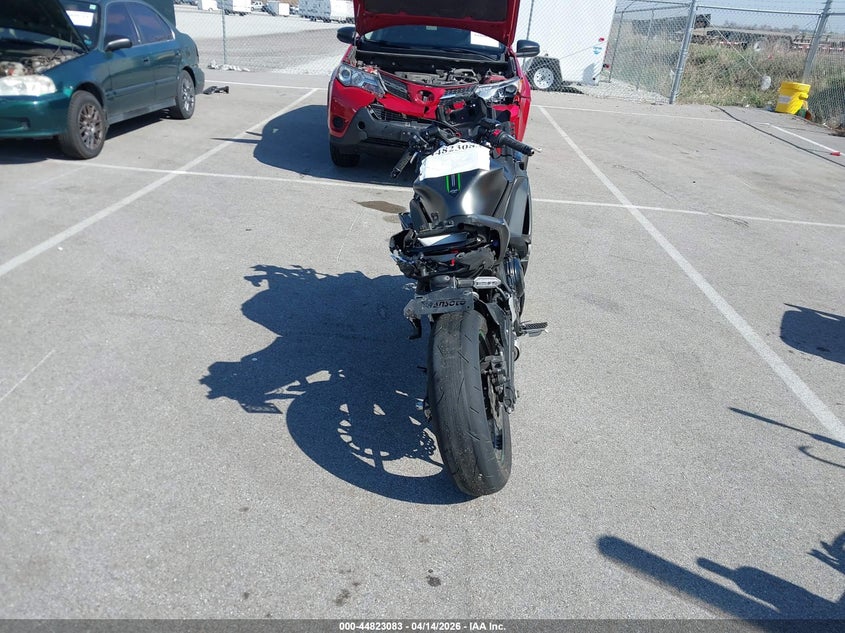2024 Kawasaki Ninja VIN ML5EXER15RDAD5741 IAAI salvage auction — FRONT END, Salvage (Nebraska), sold $700 on 2026-07-07 (photo 6)