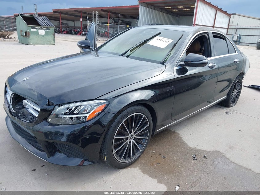 2021 Mercedes-benz C-klasse VIN W1KWF8DB3MR644814 IAAI salvage auction — EXTERIOR BURN, Salvage (Texas), sold $525 on 2026-07-28 (photo 2)
