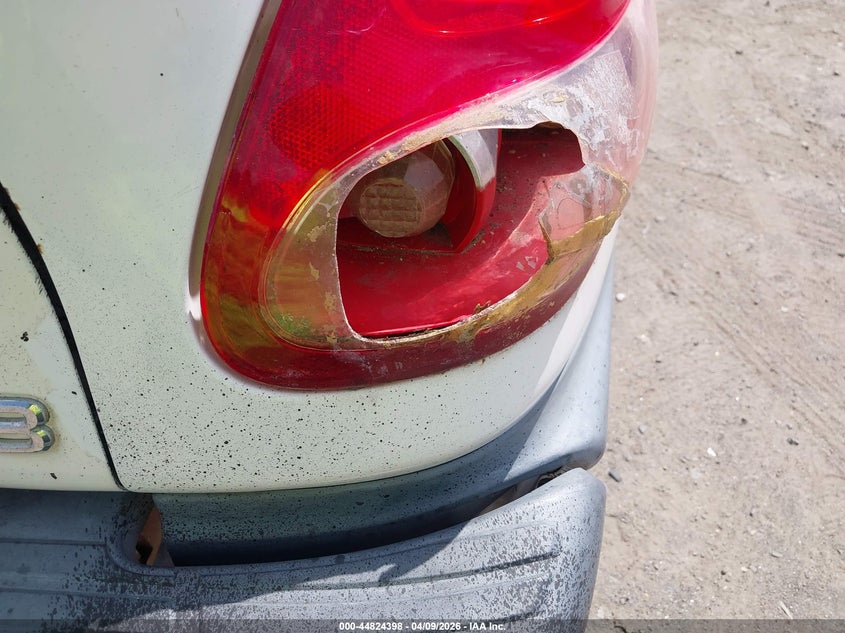 2003 Toyota Tundra VIN 5TBRT341X3S398556 IAAI salvage auction — RIGHT REAR, Original (Texas), sold $1,500 on 2026-07-22 (photo 6)