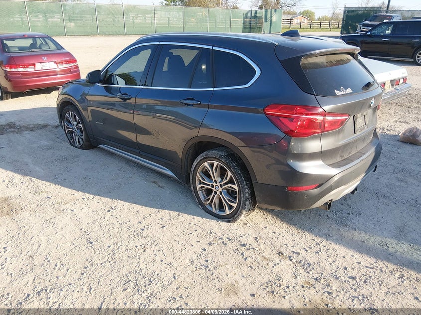 2016 BMW X1 VIN WBXHT3C38G5F66993 IAAI salvage auction — RIGHT FRONT, Salvage Title, sold $2,150 on 2026-07-27 (photo 3)