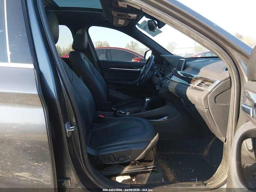 2016 BMW X1 VIN WBXHT3C38G5F66993 IAAI salvage auction — RIGHT FRONT, Salvage Title, sold $2,150 on 2026-07-27 (photo 5)