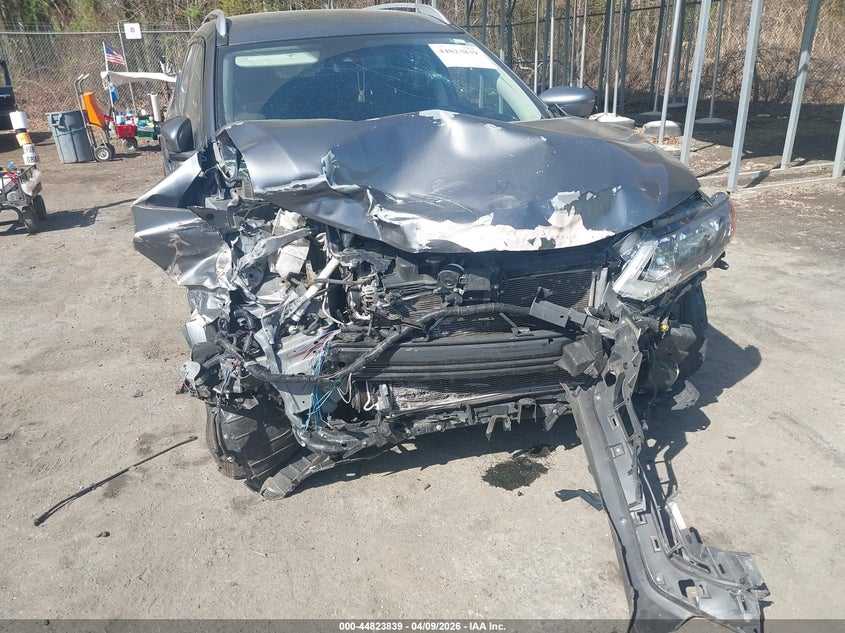 2020 Nissan Rogue VIN JN8AT2MV6LW139696 IAAI salvage auction — FRONT END, Salvage - Greater Than 75% (Maryland), sold $1,050 on 2026-07-07 (photo 6)