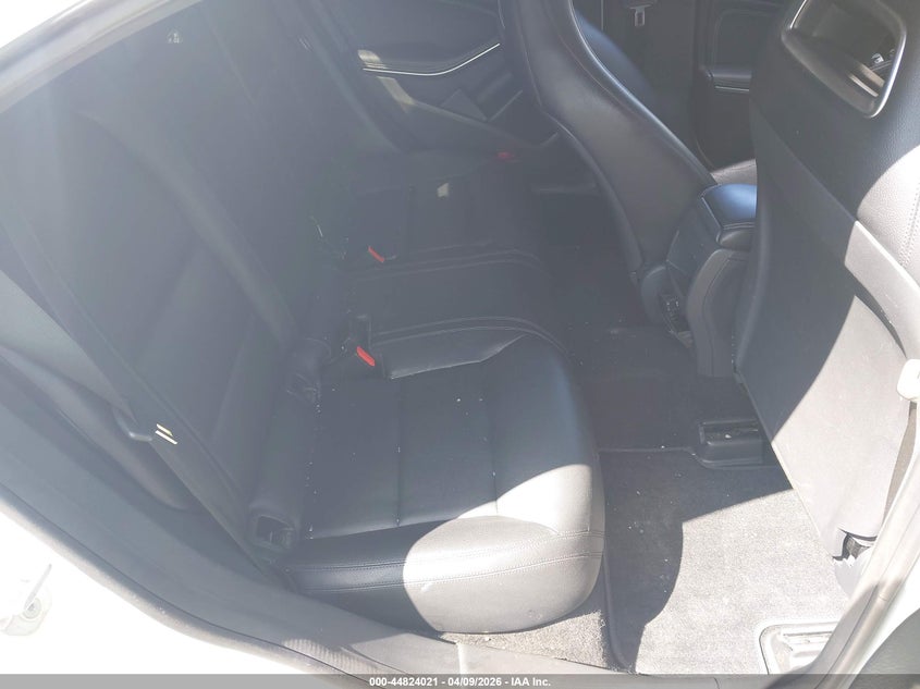 2014 Mercedes-benz Cla-class VIN WDDSJ4GB9EN121680 IAAI salvage auction — VANDALISM, Salvage (Mississippi), sold $25 on 2026-07-30 (photo 8)
