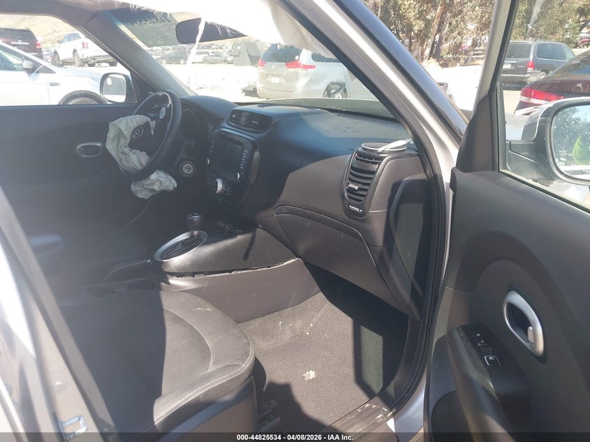 2019 Kia Soul VIN KNDJP3A53K7004694 IAAI salvage auction — FRONT END, Salvage Title, sold $325 on 2026-07-28 (photo 5)