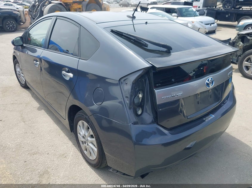 2014 Toyota Prius VIN JTDKN3DP7E3049740 IAAI salvage auction — LEFT SIDE, Salvage Title, sold $4,550 on 2026-07-29 (photo 3)