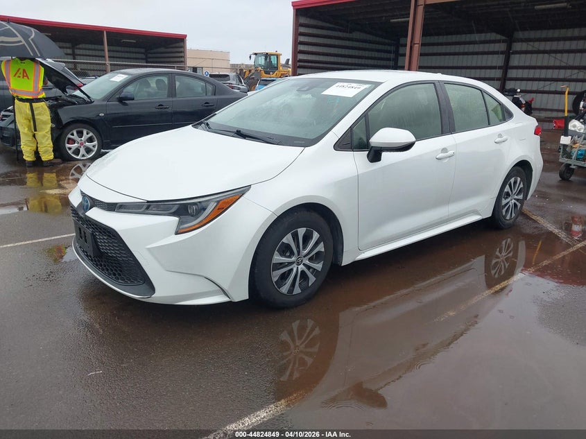2022 Toyota Corolla VIN JTDEAMDE2N3006257 IAAI salvage auction — WATER/FLOOD, Salvage (Hawaii), sold $3,650 on 2026-07-21 (photo 2)