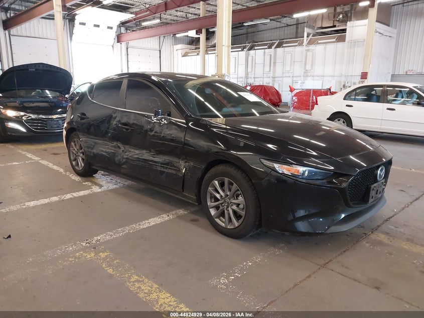 2021 Mazda 3 VIN JM1BPAJL9M1346552 IAAI salvage auction — RIGHT FRONT, Salvage (Oregon), sold $6,650 on 2026-07-09 (photo 1)