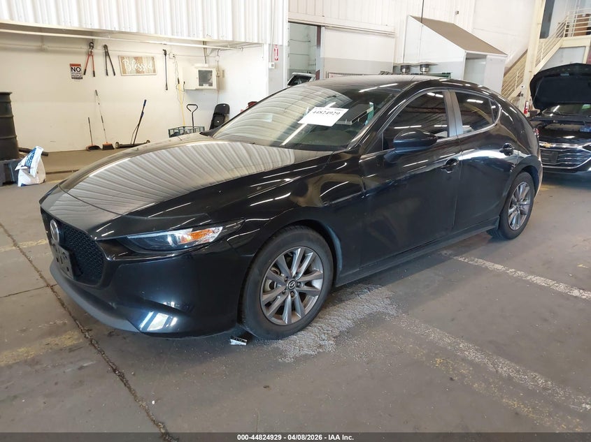 2021 Mazda 3 VIN JM1BPAJL9M1346552 IAAI salvage auction — RIGHT FRONT, Salvage (Oregon), sold $6,650 on 2026-07-09 (photo 2)