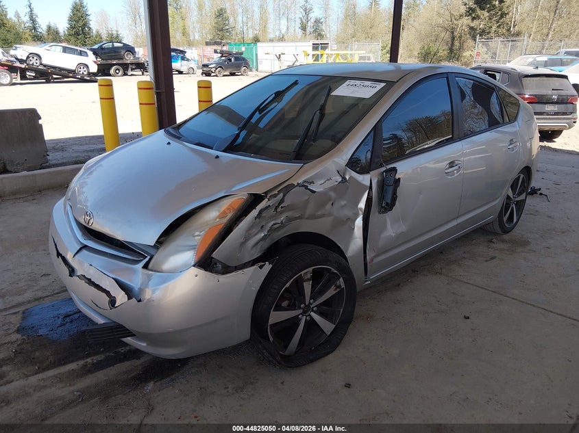 2004 Toyota Prius VIN JTDKB20U640103883 IAAI salvage auction — SIDE, Bill Of Sale (Washington), sold $300 on 2026-08-02 (photo 2)