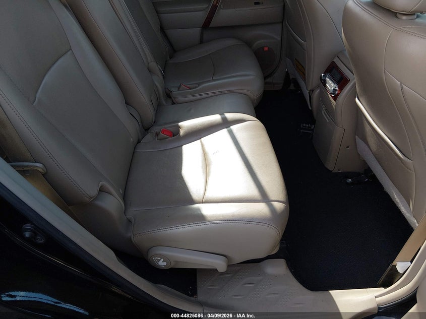 2013 Toyota Highlander VIN 5TDDK3EH3DS178189 IAAI salvage auction — FRONT END, Salvage Title, sold $3,750 on 2026-07-10 (photo 8)