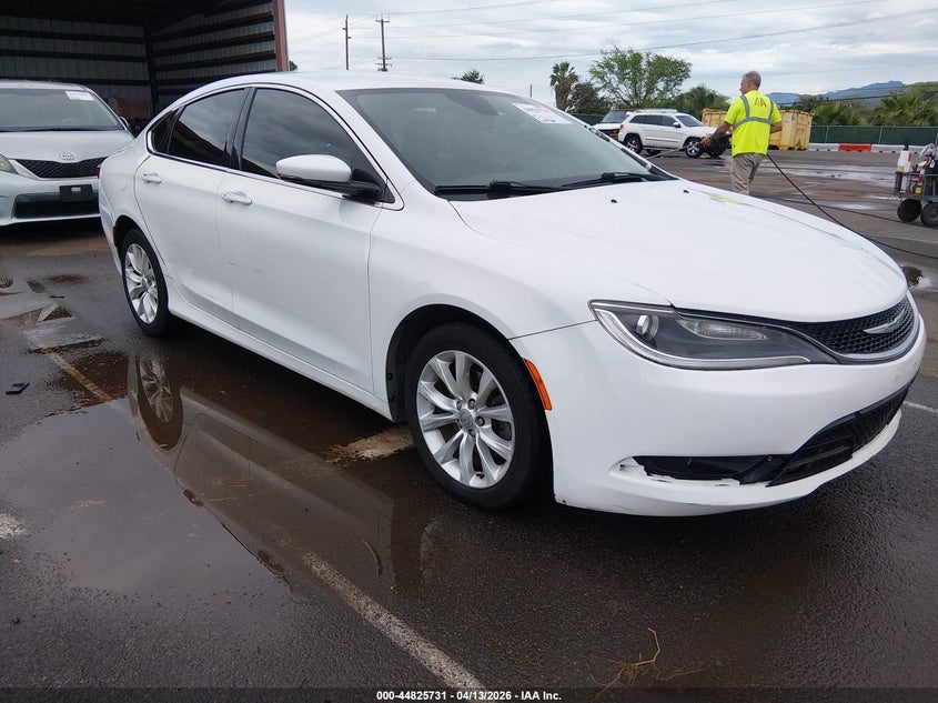 2015 Chrysler 200 VIN 1C3CCCCB5FN619051 IAAI salvage auction — SIDE, Salvage Title (Hawaii), sold $725 on 2026-07-23 (photo 6)