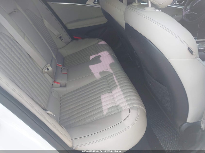 2023 Genesis G70 VIN KMTG34TAXPU115100 IAAI salvage auction — FRONT END, Wait Title, sold $7,000 on 2026-08-25 (photo 8)
