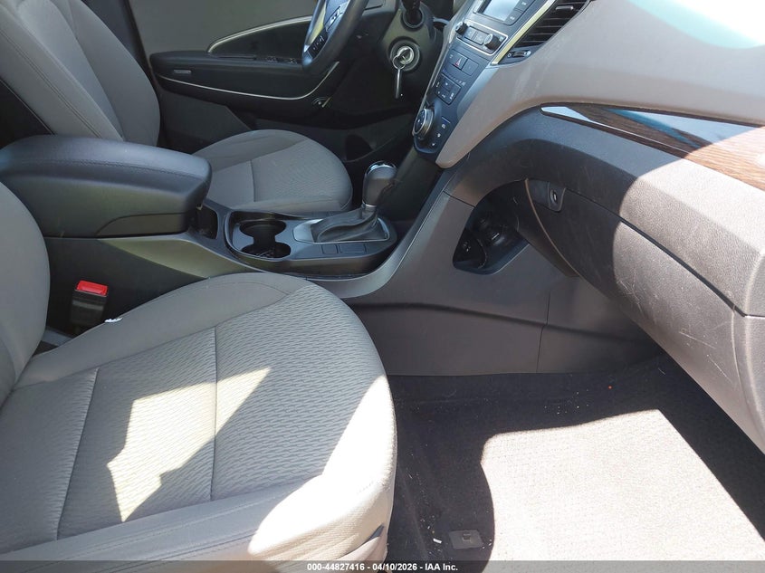 2017 Hyundai Santa fe VIN 5XYZT3LB6HG403371 IAAI salvage auction — LEFT REAR, Salvage Title, sold $2,975 on 2026-07-13 (photo 5)