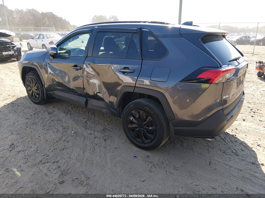 2021 Toyota Rav 4 VIN 2T3K1RFV0MC086443 IAAI salvage auction — SIDE, Salvage Title, sold $8,200 on 2026-07-18 (photo 3)