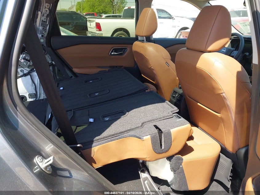 2026 Nissan Rogue VIN JN8BT3DDXTW298464 IAAI salvage auction — REAR END, Salvage Title, sold $14,150 on 2026-07-09 (photo 8)