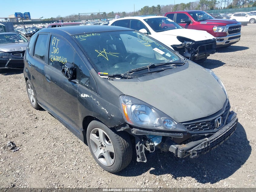 2013 Honda Fit VIN JHMGE8H58DC018540 IAAI salvage auction — FRONT & REAR, Salvage Title, sold $425 on 2026-07-14 (photo 6)