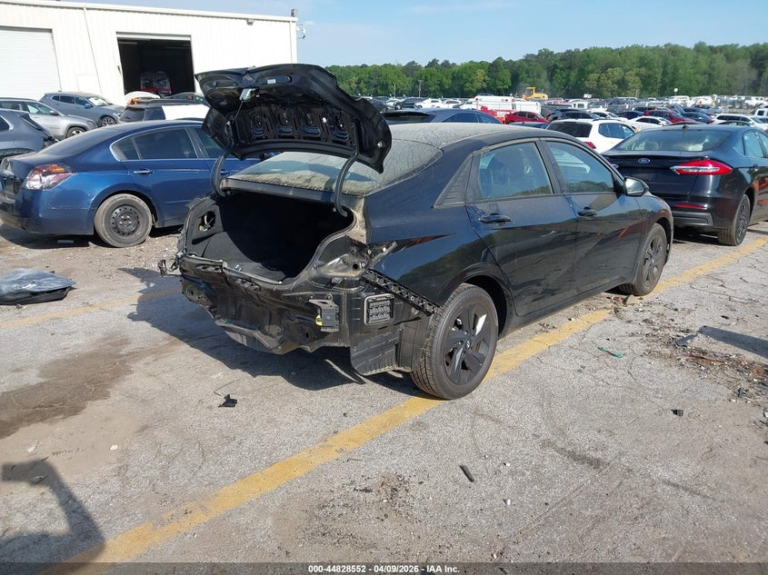 2023 Hyundai Elantra VIN KMHLM4AG8PU571318 IAAI salvage auction — REAR END, Salvage (Georgia), sold $5,100 on 2026-07-15 (photo 4)