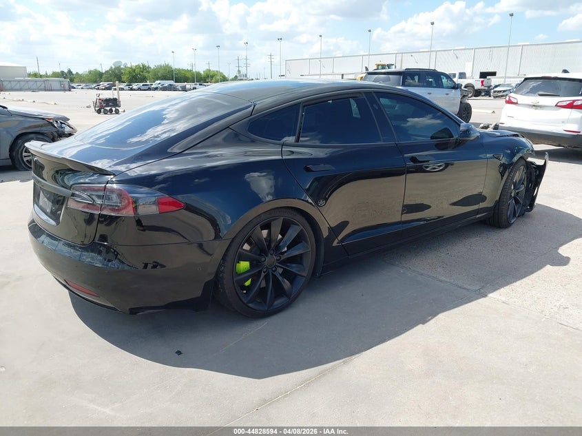 2018 Tesla Model s VIN 5YJSA1E28JF247940 IAAI salvage auction — RIGHT FRONT, Original (Texas), sold $8,900 on 2026-07-07 (photo 4)
