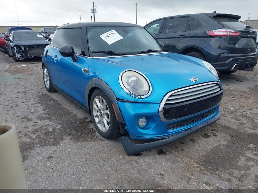 2015 Mini Hard top VIN WMWXM5C57FT973985 IAAI salvage auction — FRONT END, Original (Texas), sold $625 on 2026-07-22 (photo 1)