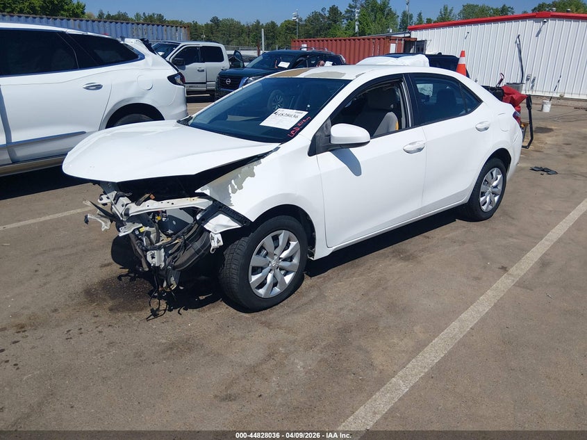 2015 Toyota Corolla VIN 5YFBURHE2FP221177 IAAI salvage auction — RIGHT FRONT, Salvage Title, sold $900 on 2026-07-16 (photo 2)