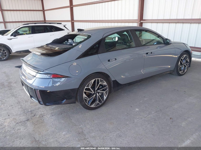 2025 Hyundai Ioniq 6 VIN KMHM34AA0SA095241 IAAI salvage auction — REAR END, Salvage (Missouri), sold $10,750 on 2026-07-09 (photo 4)