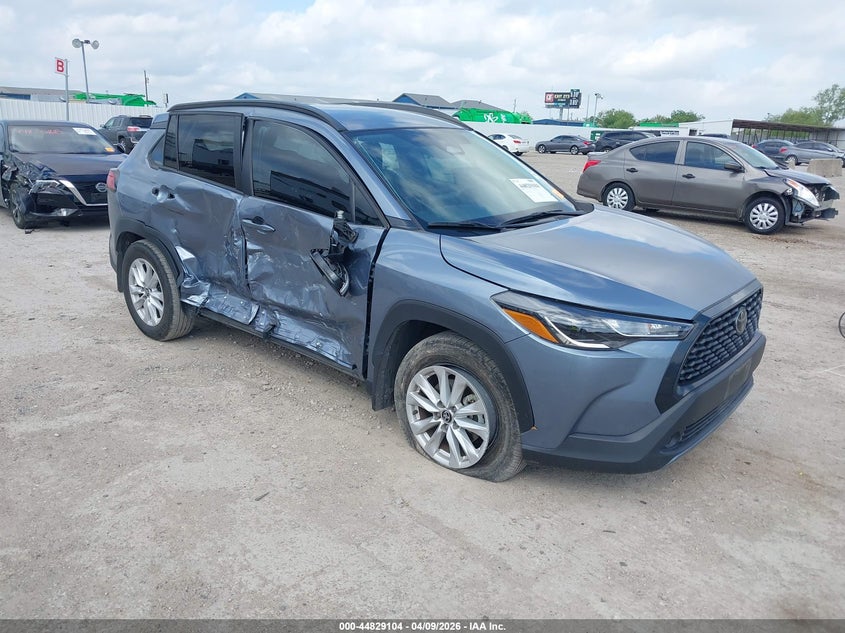 2023 Toyota Corolla cross VIN 7MUCAAAGXPV070954 IAAI salvage auction — RIGHT SIDE, Original (Texas), sold $4,350 on 2026-07-08 (photo 1)
