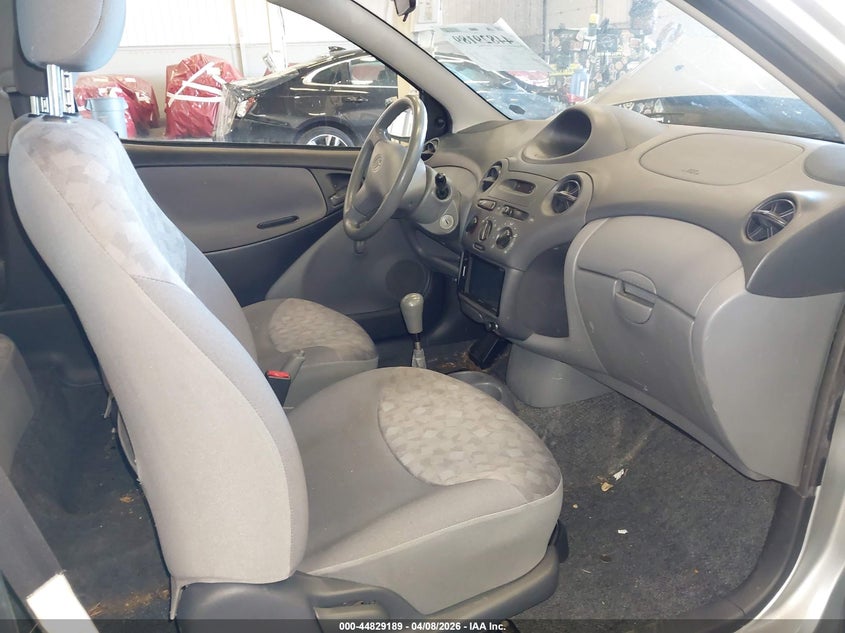 2001 Toyota Echo VIN JTDAT123910155124 IAAI salvage auction — FRONT END, Salvage (Oregon), sold $175 on 2026-07-09 (photo 5)