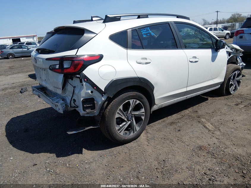 2025 Subaru Xv VIN JF2GUHDC8S8310411 IAAI salvage auction — FRONT & REAR, Salvage (New Jersey), sold $6,000 on 2026-07-06 (photo 4)