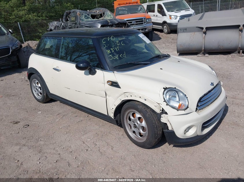 2012 Mini Cooper VIN WMWSU3C57CT368391 IAAI salvage auction — FRONT & REAR, Salvage (Indiana), sold $275 on 2026-08-12 (photo 1)