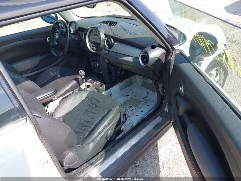 2012 Mini Cooper VIN WMWSU3C57CT368391 IAAI salvage auction — FRONT & REAR, Salvage (Indiana), sold $275 on 2026-08-12 (photo 5)