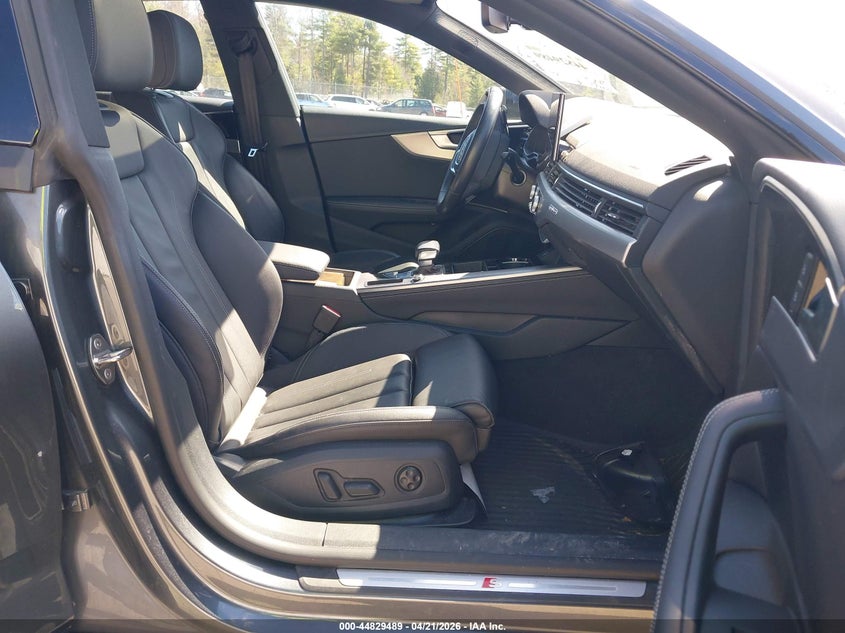 2023 Audi A5 VIN WAUFACF56PA006432 IAAI salvage auction — RIGHT SIDE, Salvage (Massachusetts), sold $16,200 on 2026-07-10 (photo 5)