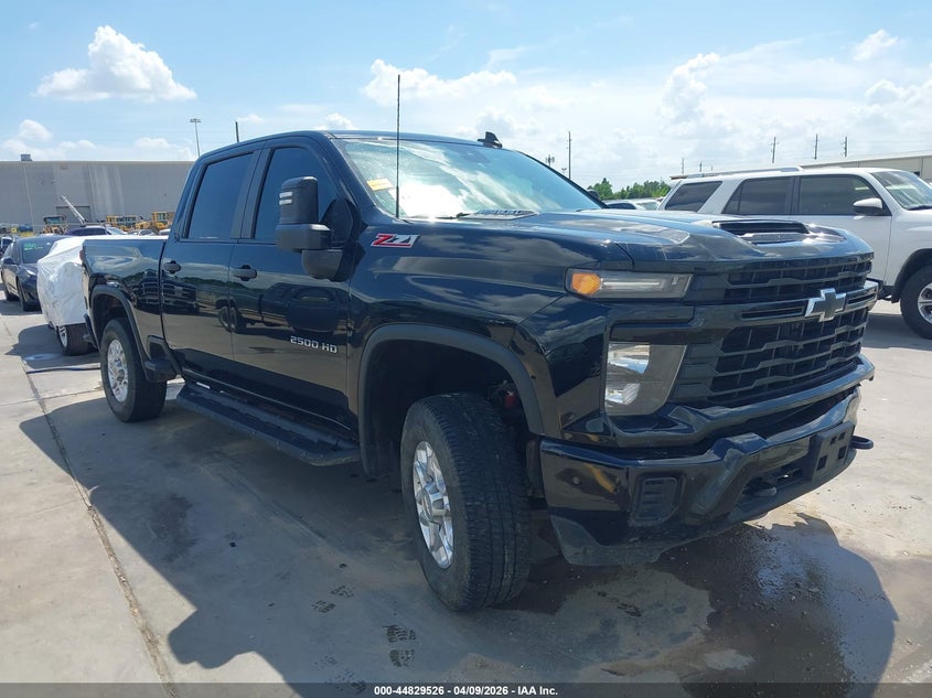 2024 Chevrolet Silverado VIN 2GC1YME70R1158561 IAAI salvage auction — LEFT SIDE, Original (Texas), sold $13,600 on 2026-07-30 (photo 1)