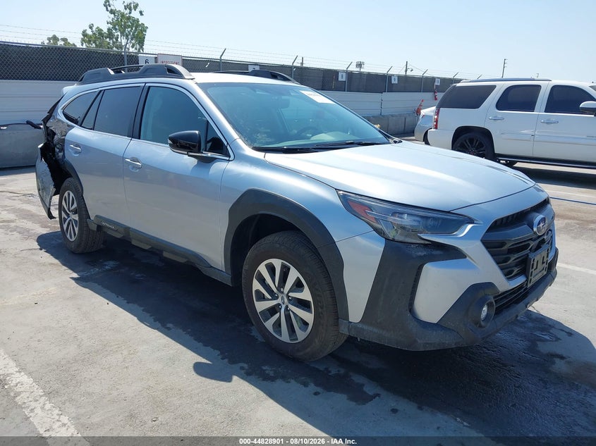 2025 Subaru Outback VIN 4S4BTADC2S3304485 — IAAI salvage auction photo