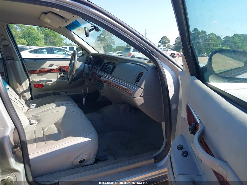 2000 Mercury Grand marquis VIN 2MEFM75WXYX694227 IAAI salvage auction — SIDE, Salvage (Texas), sold $575 on 2026-07-19 (photo 5)
